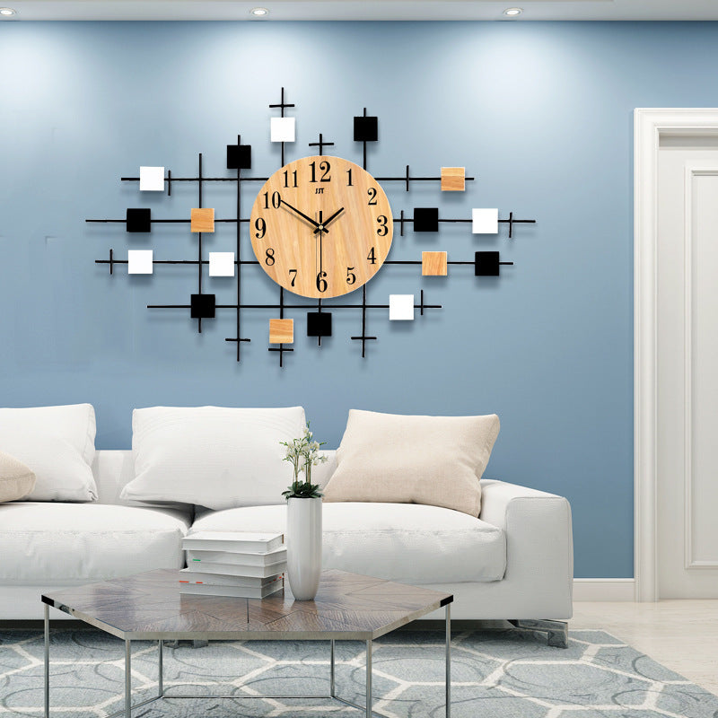 Home Minimalist Decorative Silent Solid Wood Clock