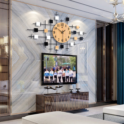 Home Minimalist Decorative Silent Solid Wood Clock